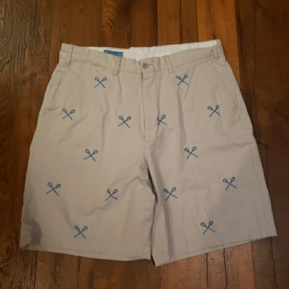 Castaway‎ Nantucket Lacrosse Sticks Embroidered AOP Khaki Chino Shorts 9inch - Picture 1 of 4